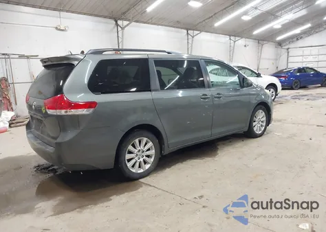 2014 Toyota Sienna Le 7 Passenger from USA, damaged, VIN 5TDJK3DC0ES087066